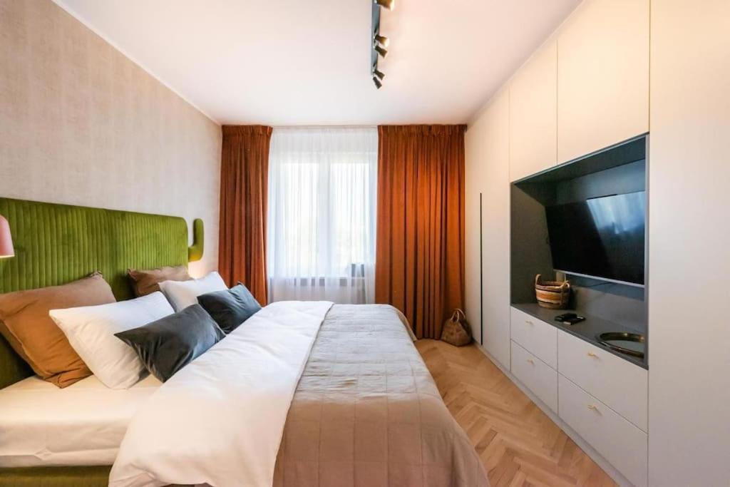 Eclectic City Apartment Near Old Town วอร์ซอ ภายนอก รูปภาพ